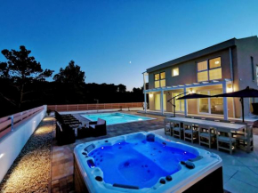 Villa OLIVIA - new and modern house with pool, souna, jacuzzi & playground, Ližnjan - Istra